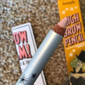 Benefit- High Brow Glow Highlighting Pencil